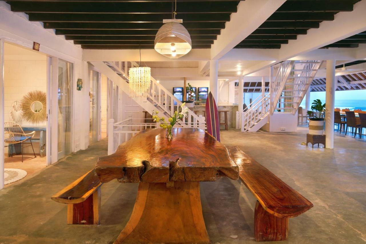 乌鲁瓦图 Impossible Cliff House酒店 外观 照片